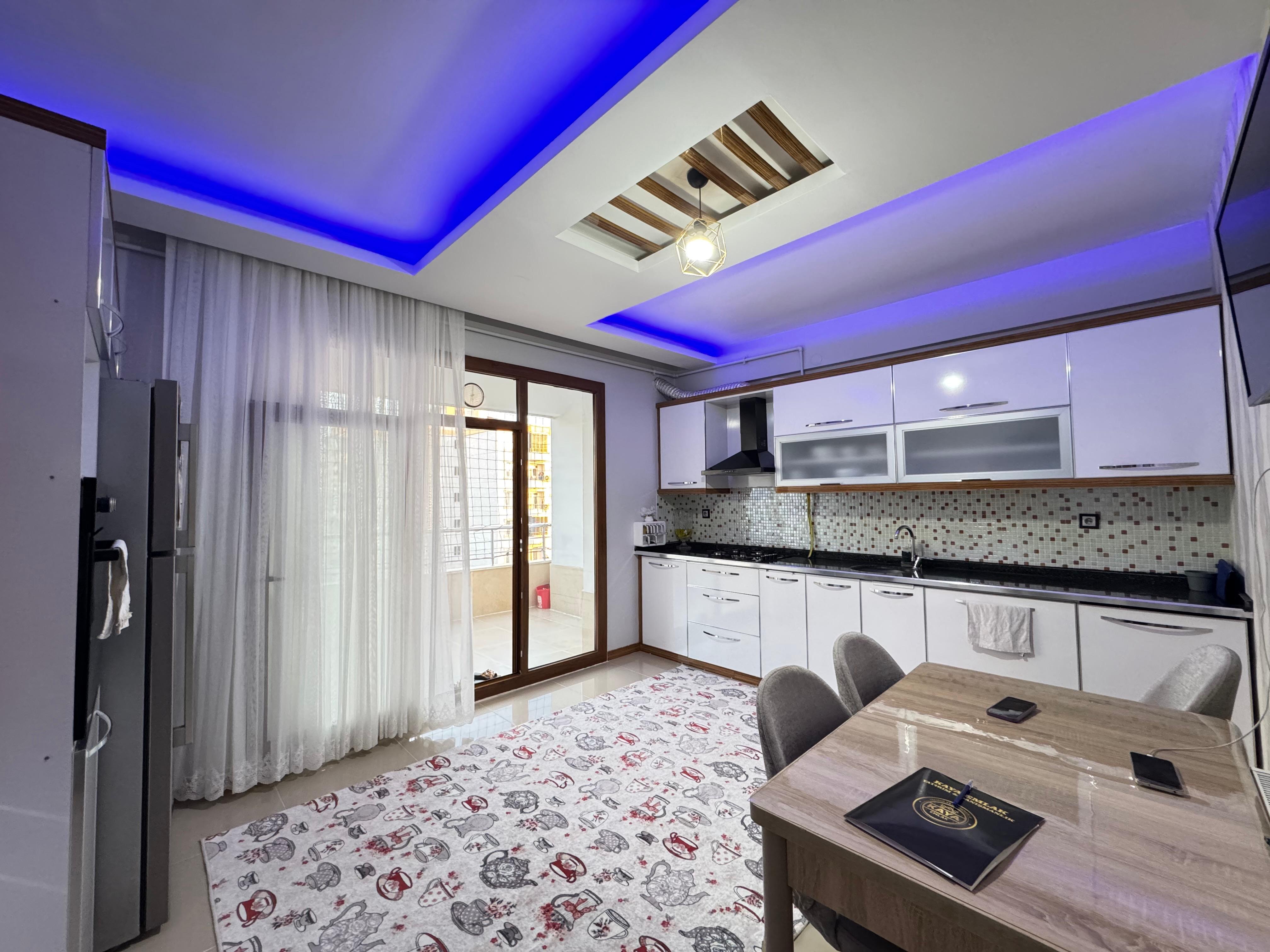 KAYA EMLAK'TAN NİL GOLD SİTESİNDE SATILIK 3+1 DAİRE